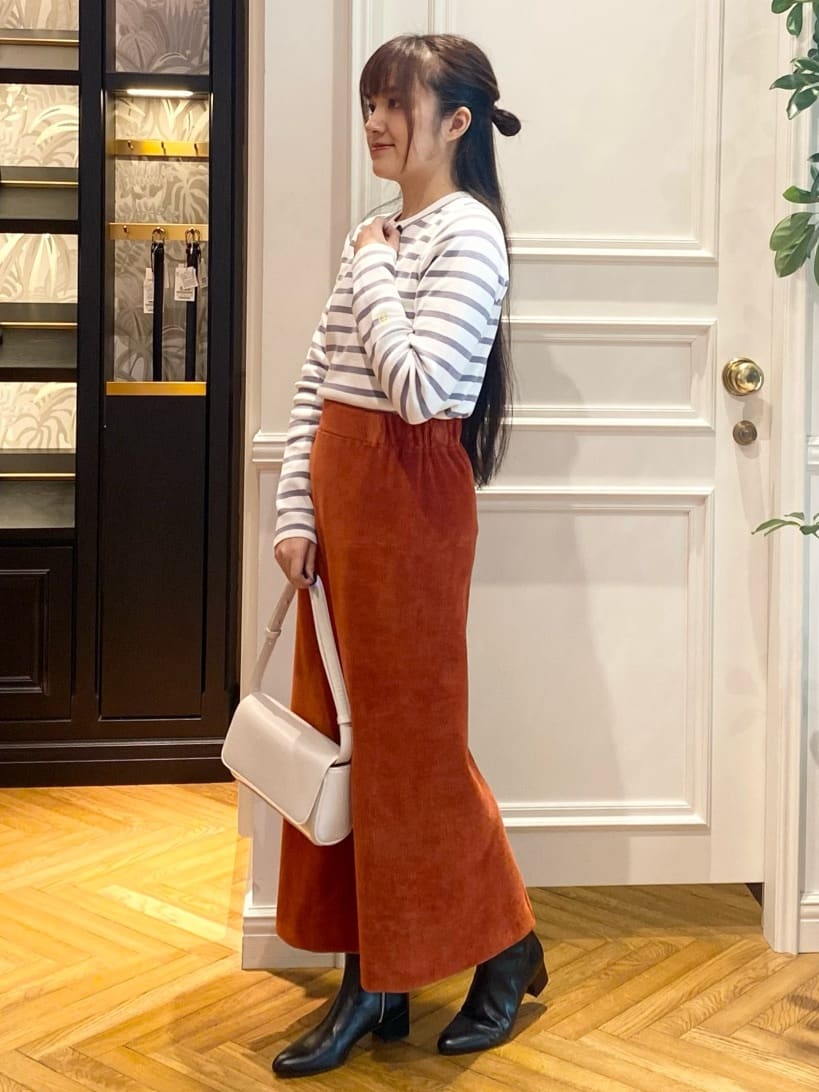 c.wさんの「DRESSTERIOR｜◆コーデュロイイージースカート」を使ったコーディネート