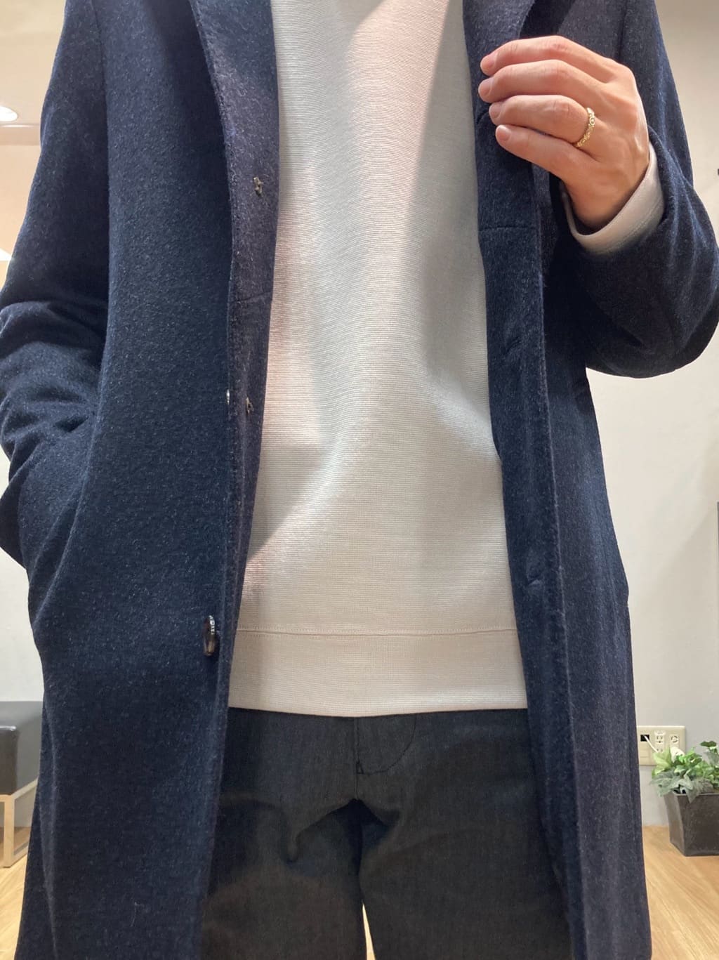 シュンさんの「TAKEO KIKUCHI｜【ウールカシミヤブレンド】ビーバー調 スタンドカラー コート」を使ったコーディネート
