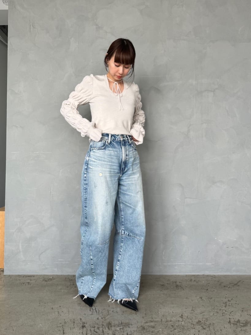 designer yukaさんの「CODE A｜gathered sleeves knit」を使ったコーディネート
