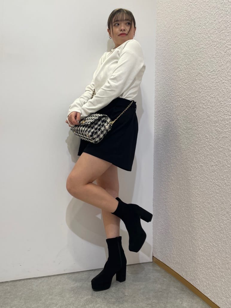 ひなさんの「ESPERANZA｜」を使ったコーディネート