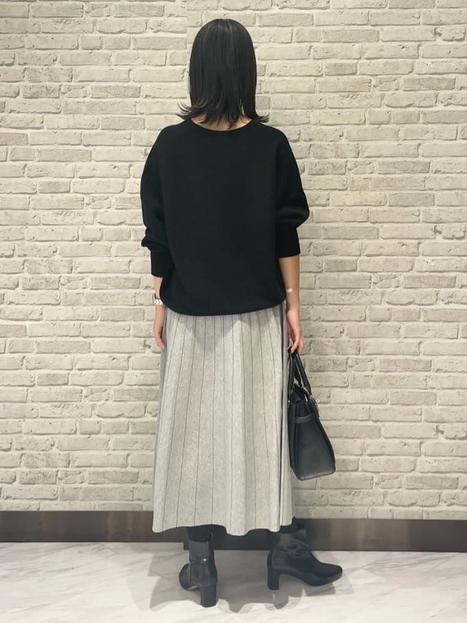 Mikoさんの「INDIVI｜◆【合皮／フォーマル】ショルダー付きスクエアバッグ」を使ったコーディネート