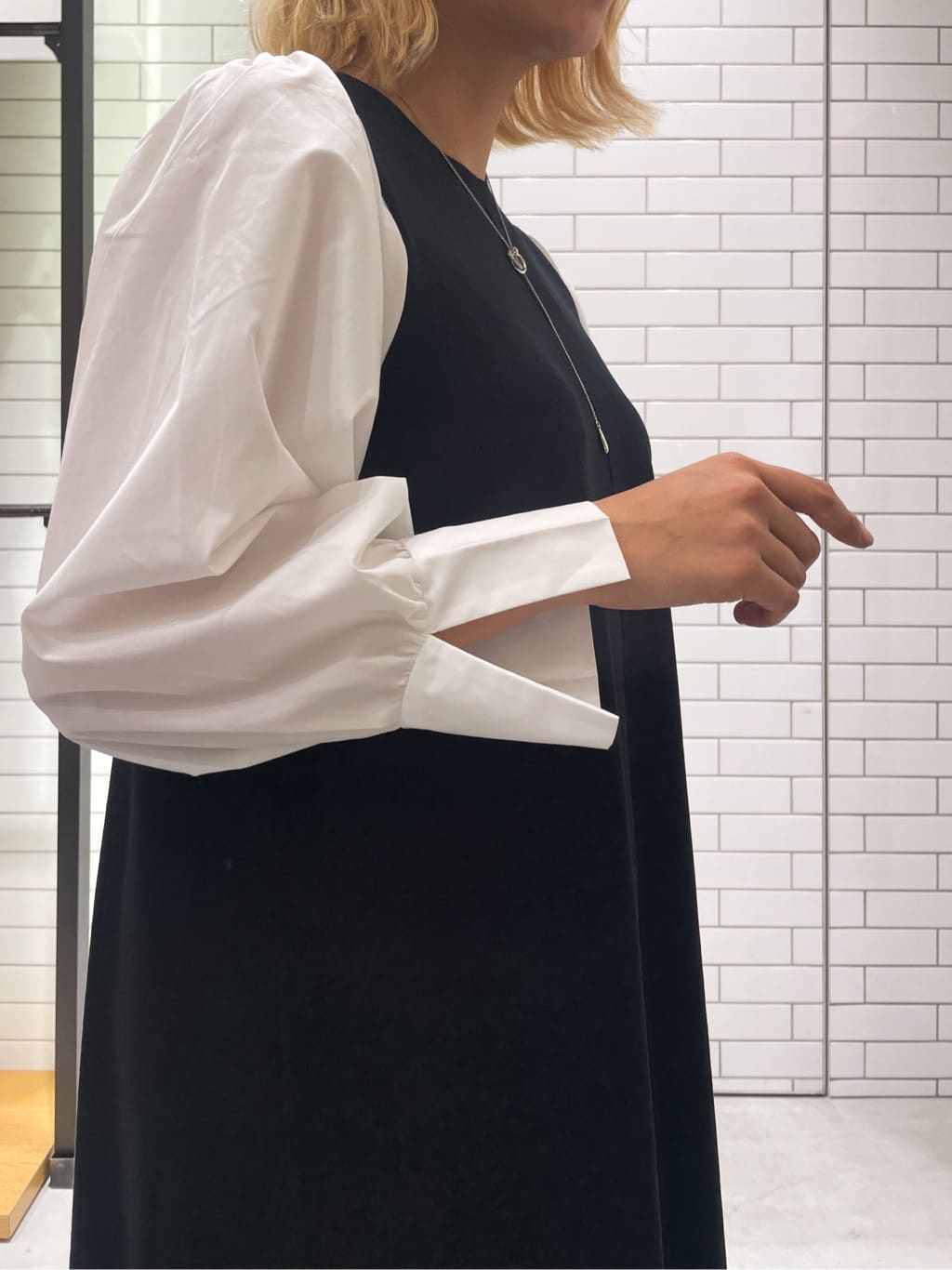 いとうちゃんさんの「OPAQUE.CLIP｜◆フハクスリーブニットワンピース【洗える】」を使ったコーディネート
