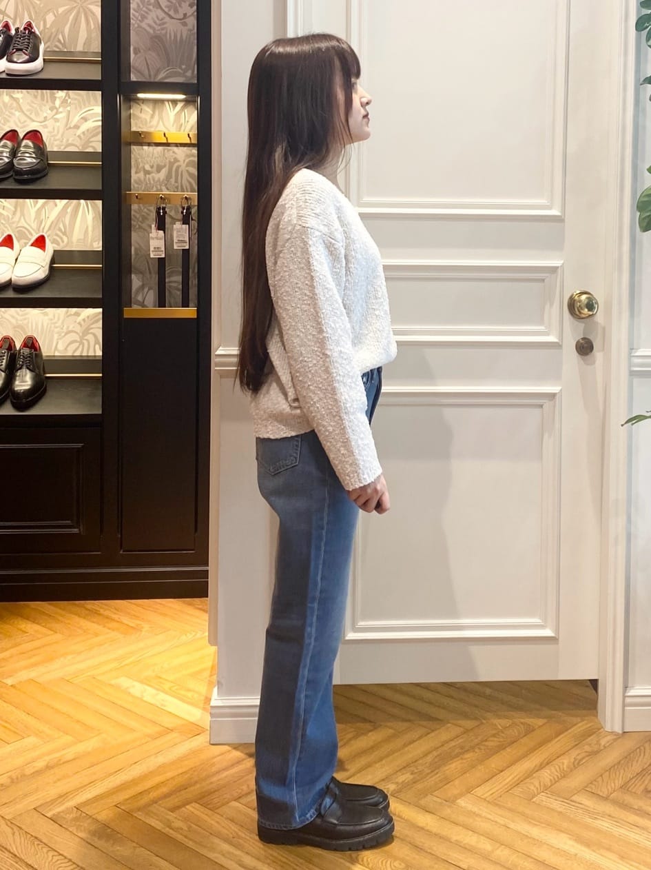 c.wさんの「DRESSTERIOR｜【ウォッシャブル】テーパードコンフォートデニム」を使ったコーディネート