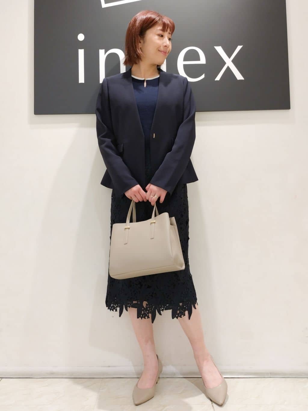 n.さんの「index｜◆バイカラーキーネックニット【洗濯機洗い可】」を使ったコーディネート