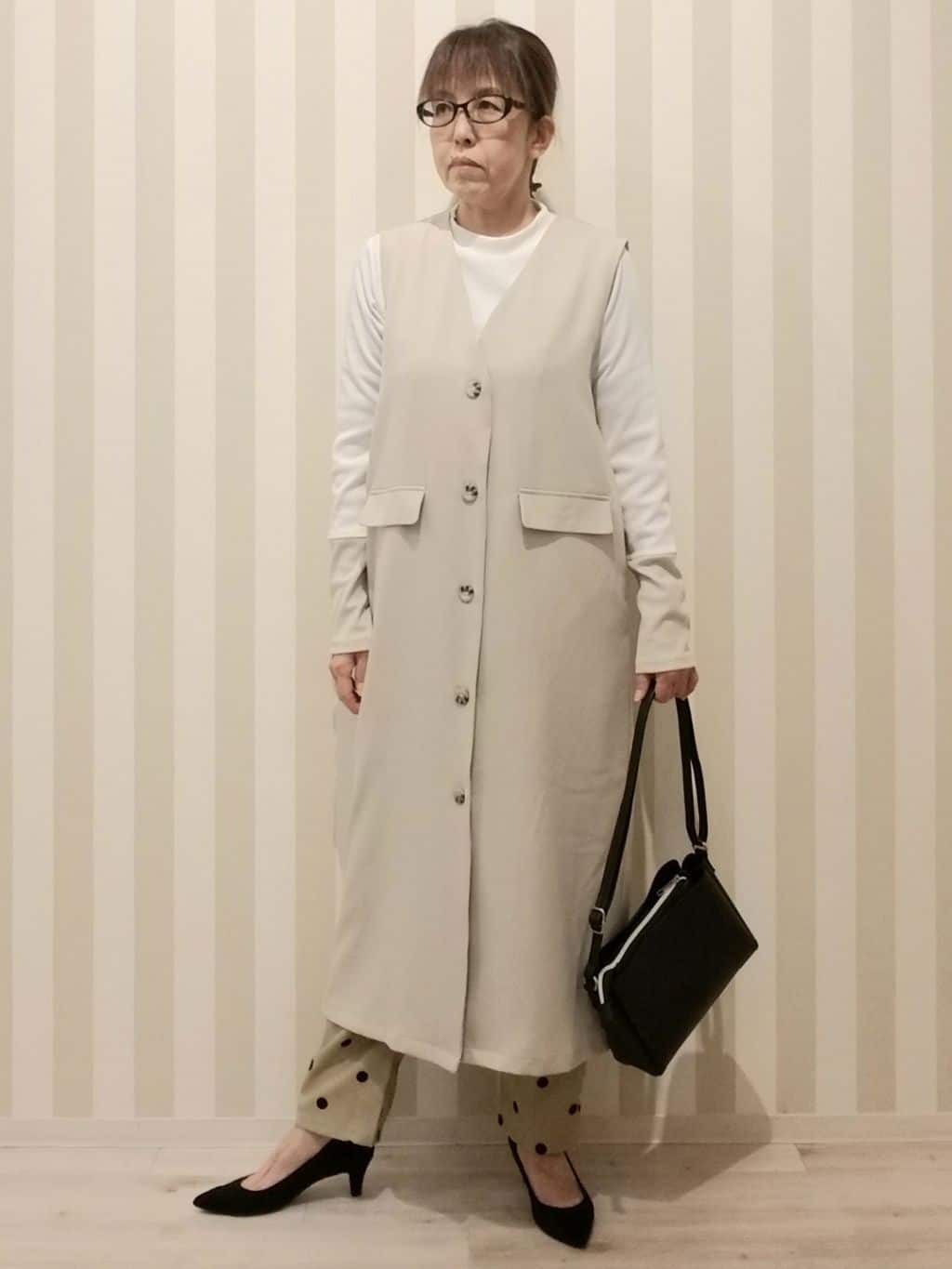 nonaさんの「SHOO･LA･RUE｜◆3層ヨコナガショルダーバッグ」を使ったコーディネート