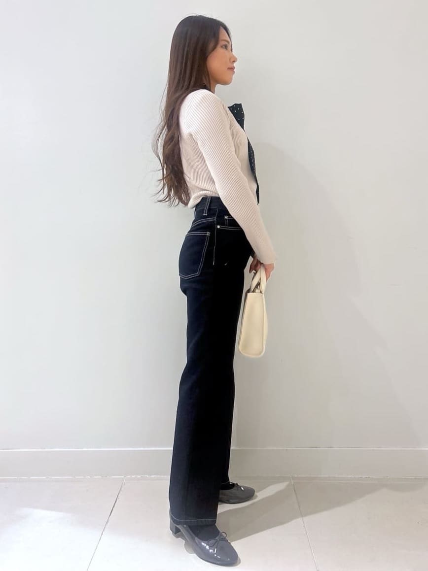 kahoさんの「index｜《丈が選べる》ストレートデニムパンツ【洗濯機洗い可】」を使ったコーディネート
