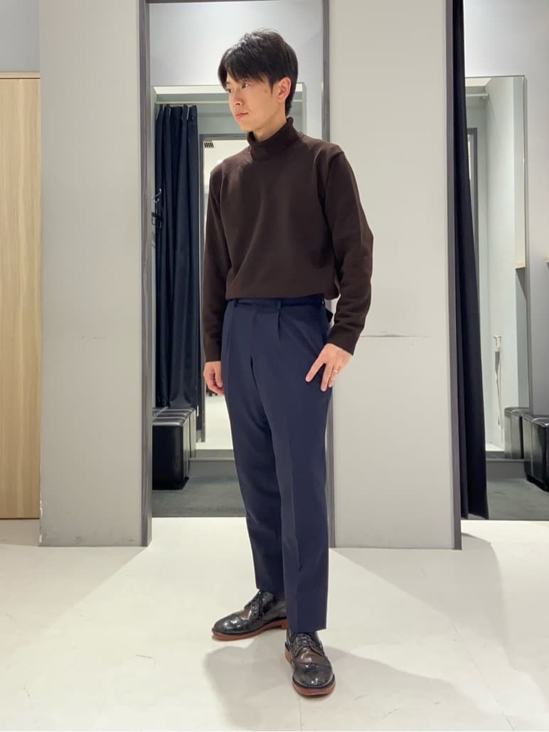 わいずみさんの「TAKEO KIKUCHI｜フルベジタンニンレザー バックパック」を使ったコーディネート