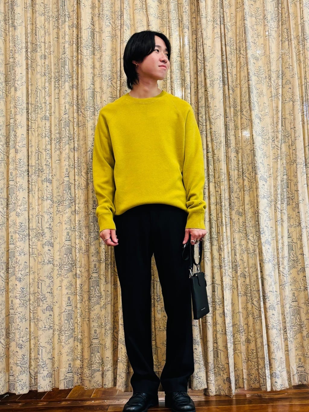 kaminaga さんの「DRESSTERIOR｜【Safari5月号掲載】イタリアレザースマホショルダーバッグ」を使ったコーディネート