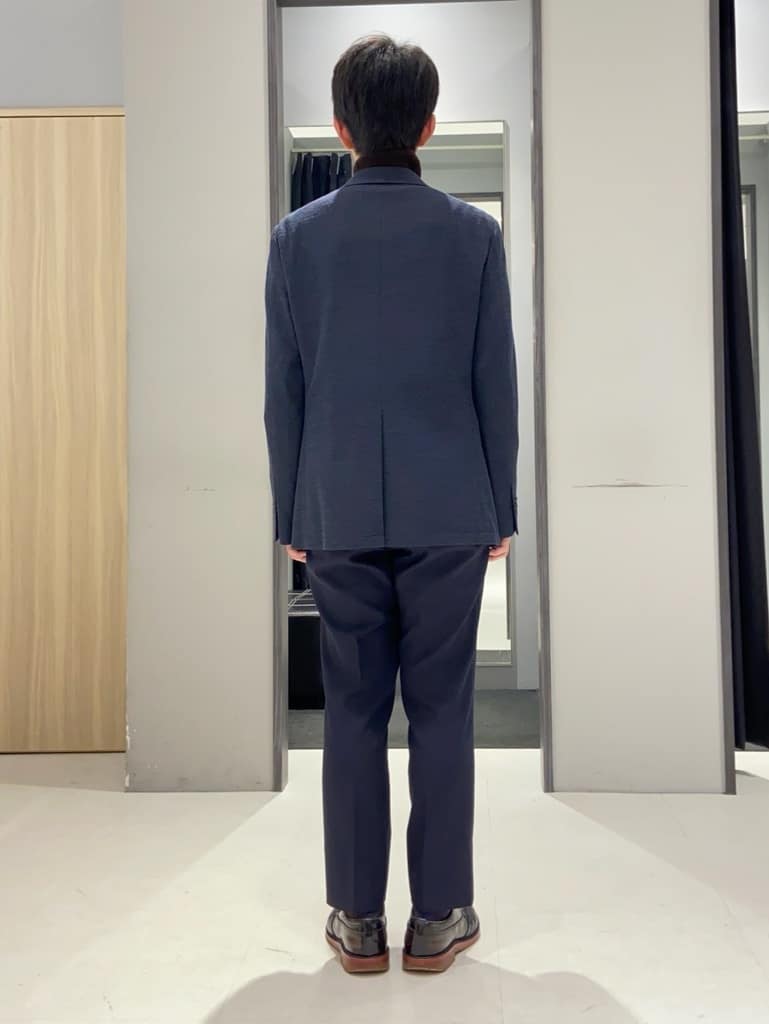 わいずみさんの「TAKEO KIKUCHI｜フルベジタンニンレザー バックパック」を使ったコーディネート