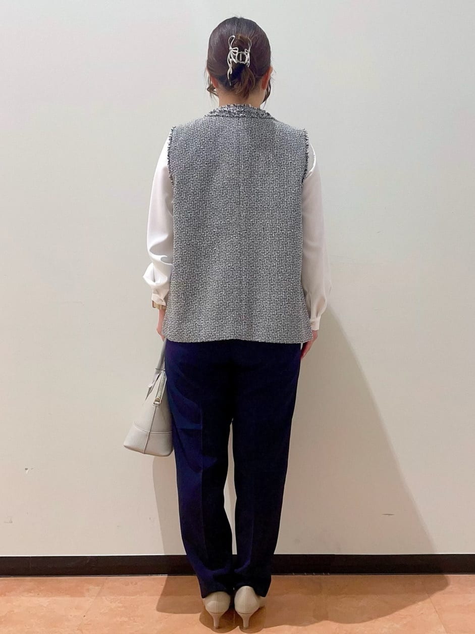 ayumiさんの「OPAQUE.CLIP｜◆【抗菌防臭加工／低反発クッション】名品　ポインテッドトゥパンプス」を使ったコーディネート