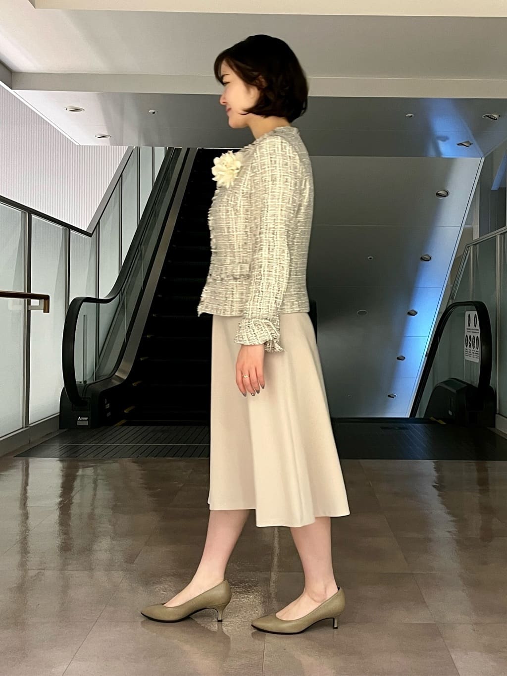 ちりんさんの「UNTITLED｜【追加/日本製】ブーケフラワーコサージュ」を使ったコーディネート