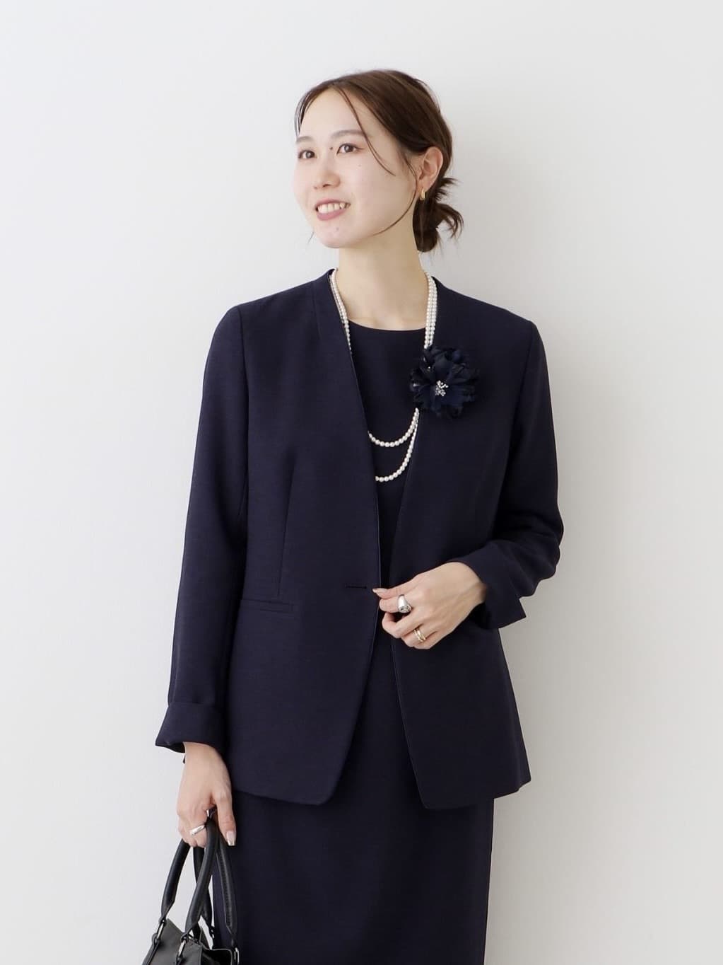 mitsukiさんの「INDIVI｜フラワーコサージュ」を使ったコーディネート