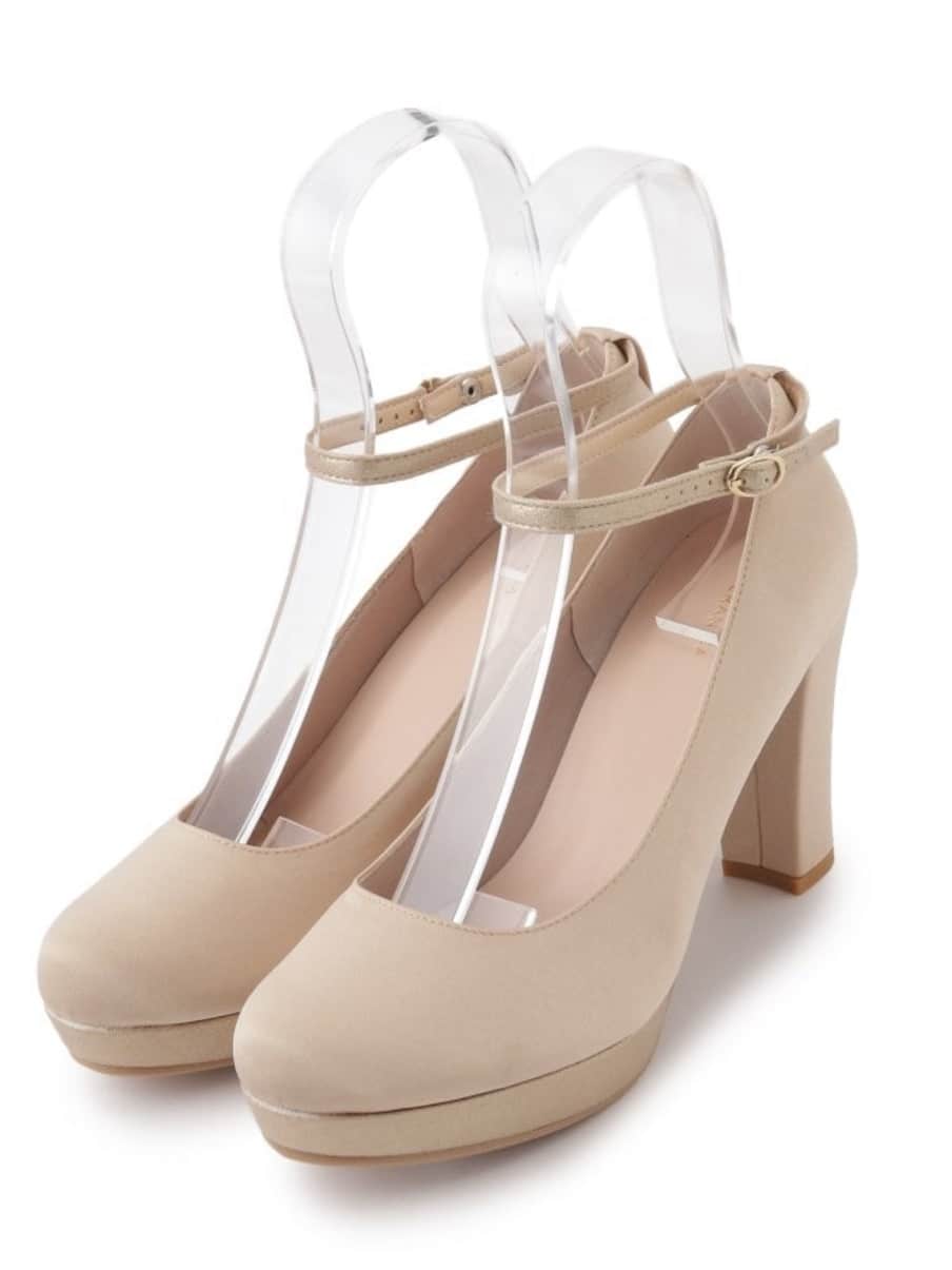 あずみさんの「ESPERANZA｜3WAYチャンキーヒールパンプス」を使ったコーディネート