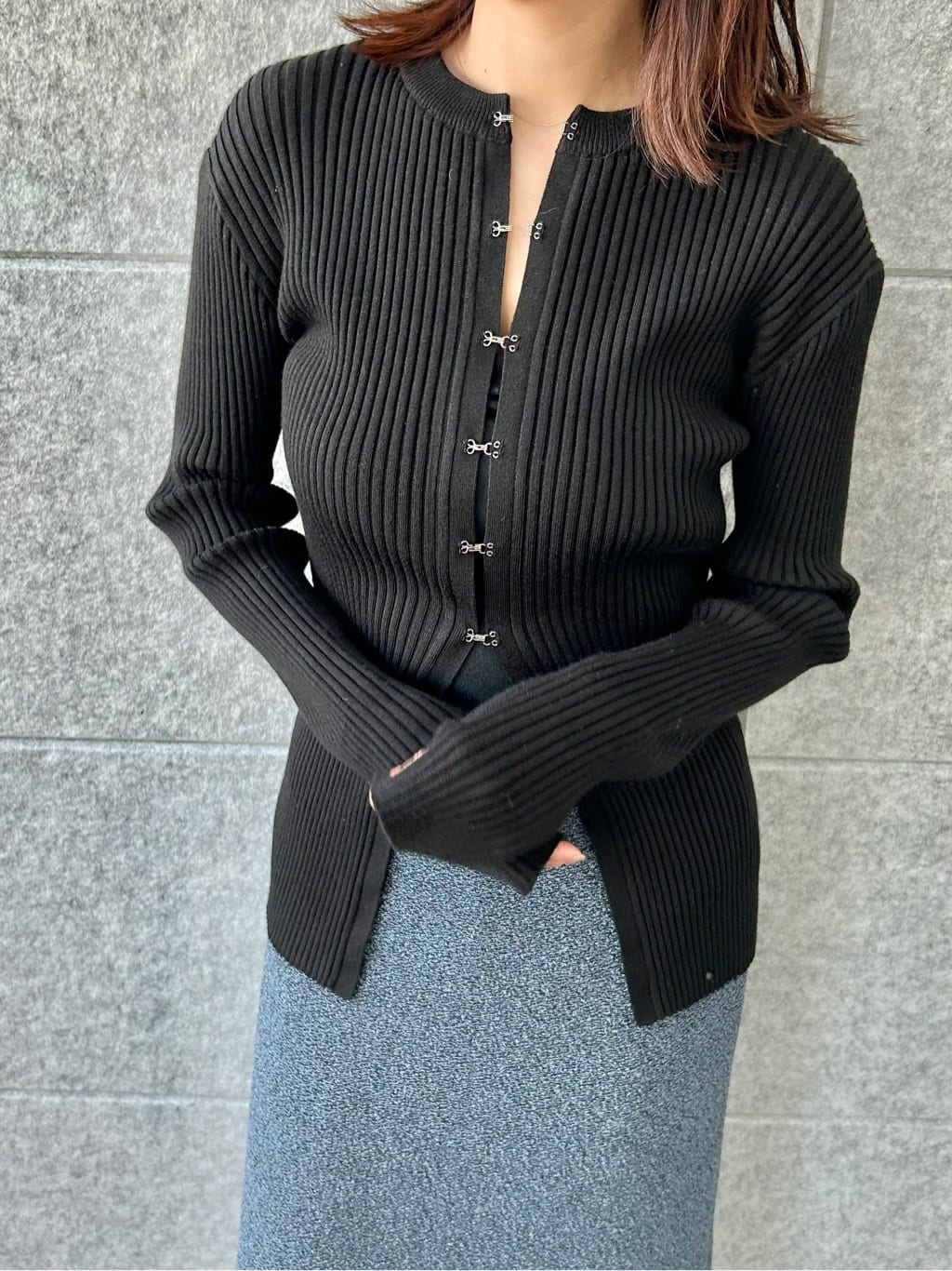 harunaさんの「CODE A｜lame skirt」を使ったコーディネート