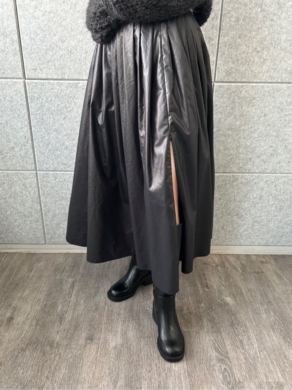 honoka Aさんの「CODE A｜2way sheer mohair pullover」を使ったコーディネート