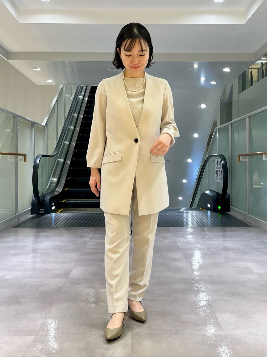 ちりんさんの「UNTITLED｜【セレモニー対応】レイヤードフェイクパール」を使ったコーディネート