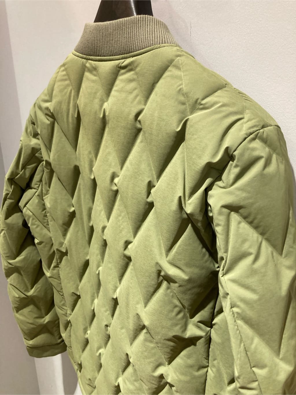 シュンさんの「TAKEO KIKUCHI｜【Made in JAPAN】播州織 ストレッチ パンツ」を使ったコーディネート