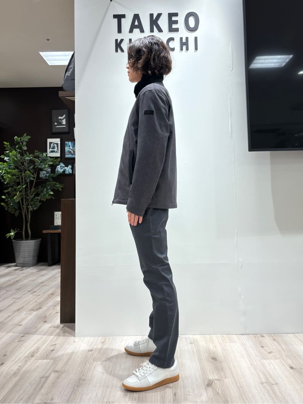Kaiさんの「TAKEO KIKUCHI｜【全7サイズ&times;8色展開！】トップマルチヘリンボン パンツ」を使ったコーディネート