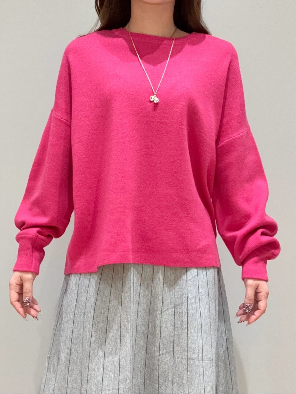 yuriさんの「INDIVI｜◆【合皮／フォーマル】ショルダー付きスクエアバッグ」を使ったコーディネート