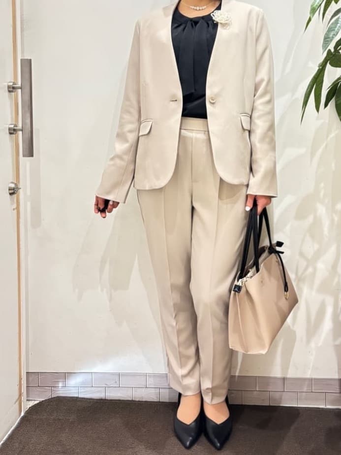 TOWAさんの「SHOO･LA･RUE｜◆【S-LL/セットアップ可/通勤/セレモニー】ノーカラージャケット」を使ったコーディネート