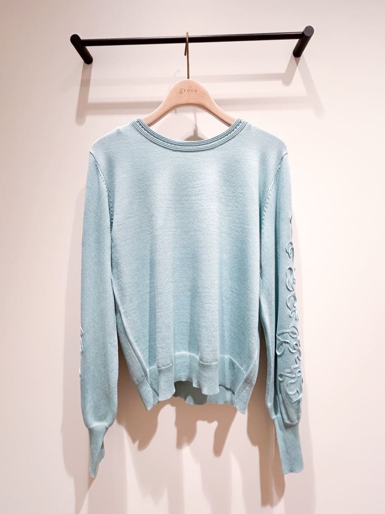 Yumeさんの「grove｜◆袖コード刺繍ニットプルオーバー」を使ったコーディネート