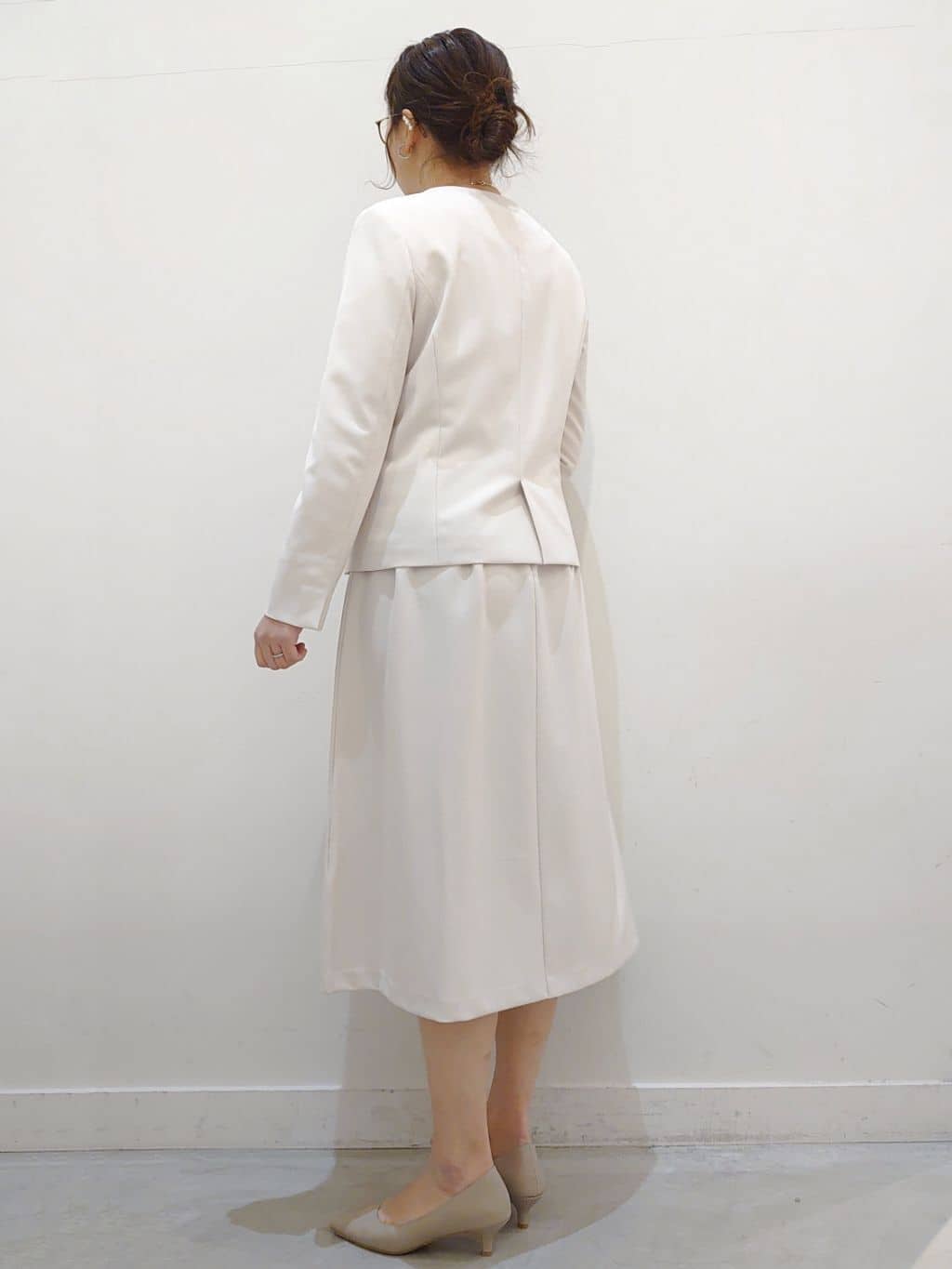 minamiさんの「OPAQUE.CLIP｜◆《通勤セットアップ対応》キーネックジャケットダブルクロス【洗濯機洗い可】」を使ったコーディネート