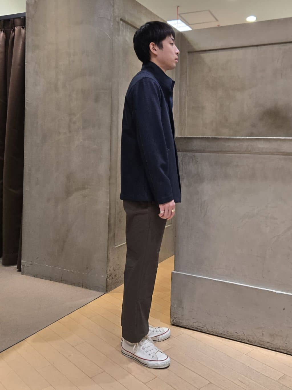 白木駆さんの「TAKEO KIKUCHI｜【DOWN FABRIC】ダウンファブリック スタンドカラーブルゾン」を使ったコーディネート