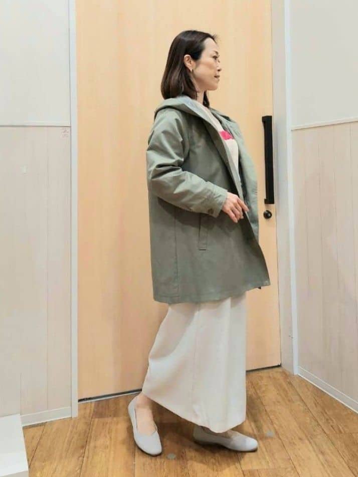 Kさんの「SHOO･LA･RUE｜◆【S-LL/撥水/花粉対策】フーディーテントブルゾン」を使ったコーディネート