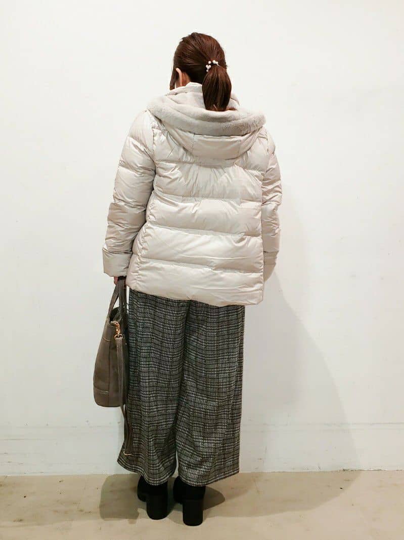 TSUCHIYAさんの「SHOO･LA･RUE｜◆【S-LL】あったか裏起毛クロップドワイドパンツ」を使ったコーディネート