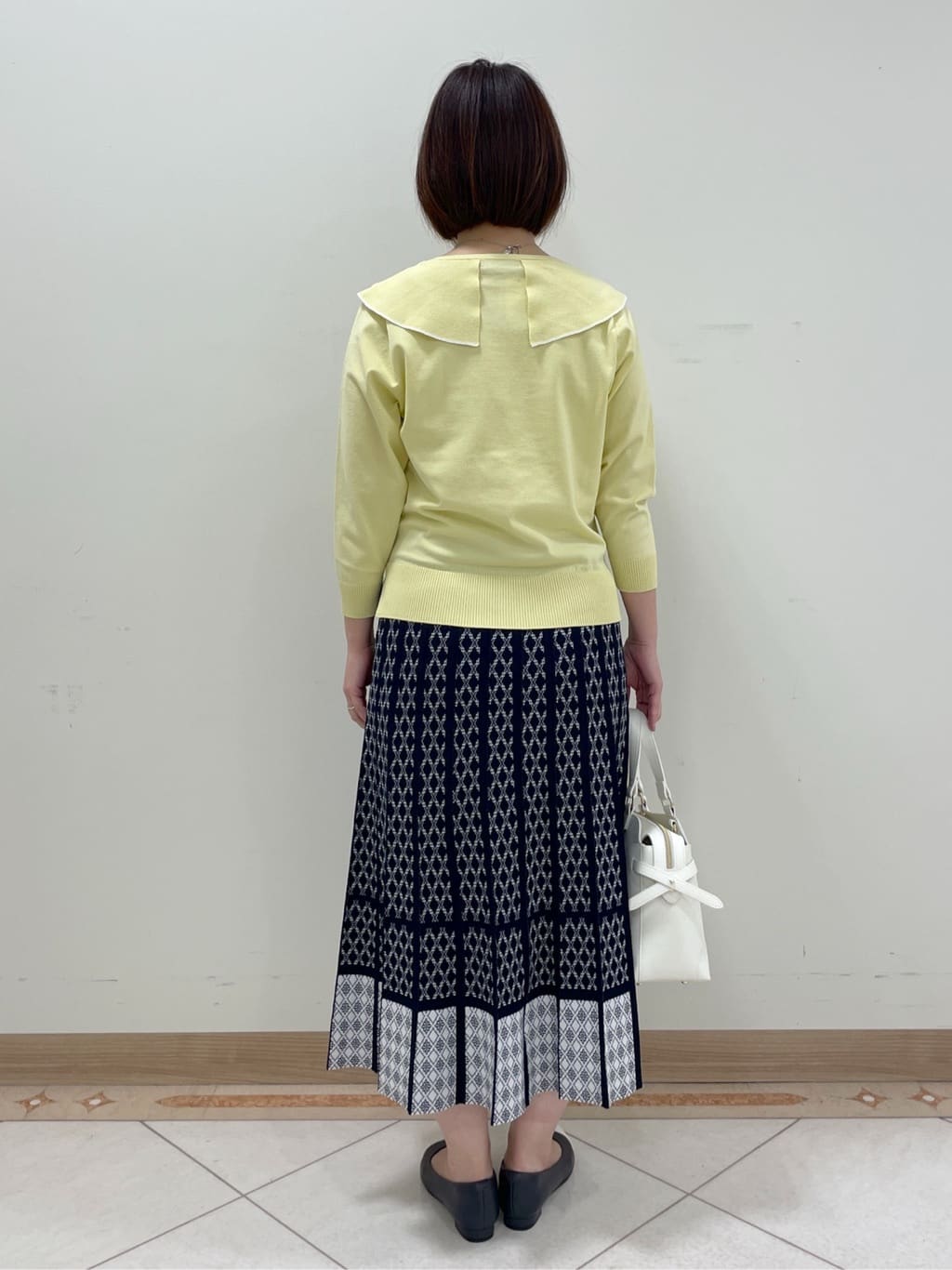 hanaさんの「Reflect｜◆ラッフルフリルプルオーバーニット」を使ったコーディネート