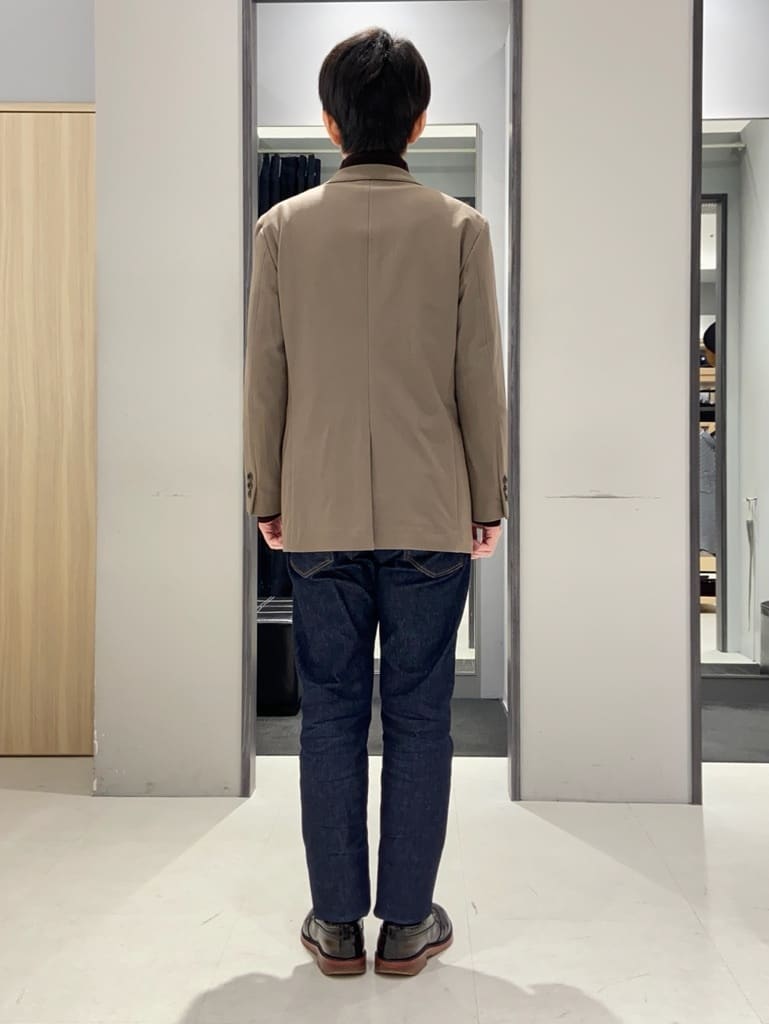 わいずみさんの「TAKEO KIKUCHI｜【ウールカシミヤブレンド】ビーバー調 スタンドカラー コート」を使ったコーディネート