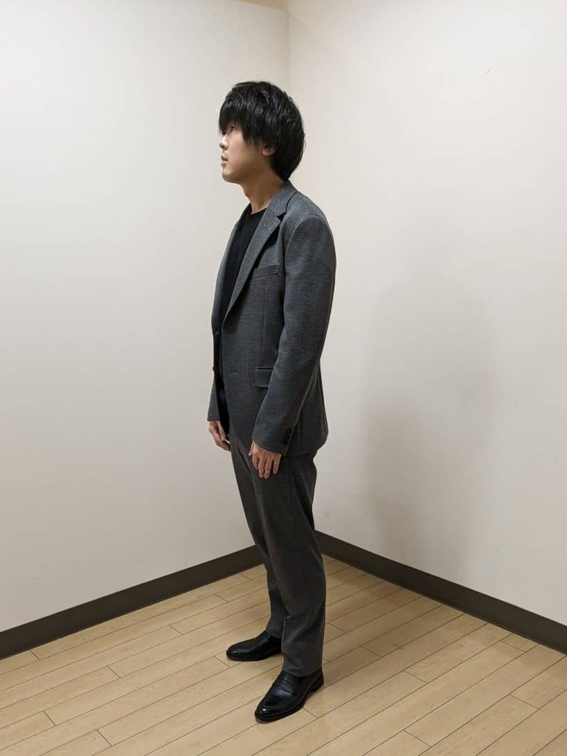 あきやまさんの「TAKEO KIKUCHI｜コインローファー」を使ったコーディネート