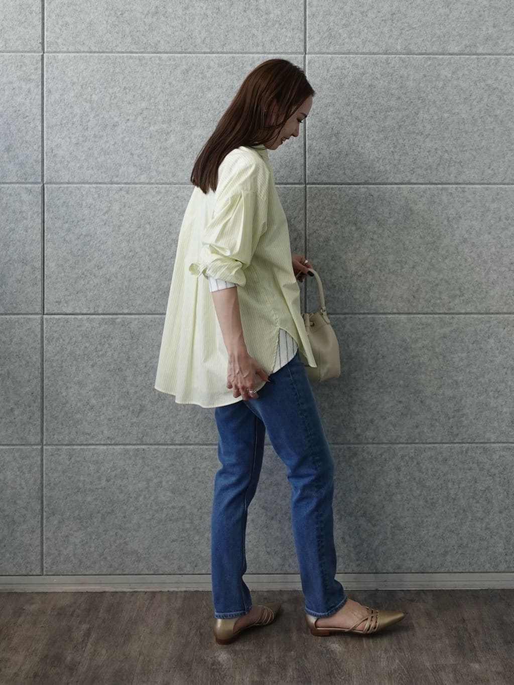 mitsukiさんの「INDIVI｜【通年活躍！褒められデニム】スキニー デニムパンツ」を使ったコーディネート