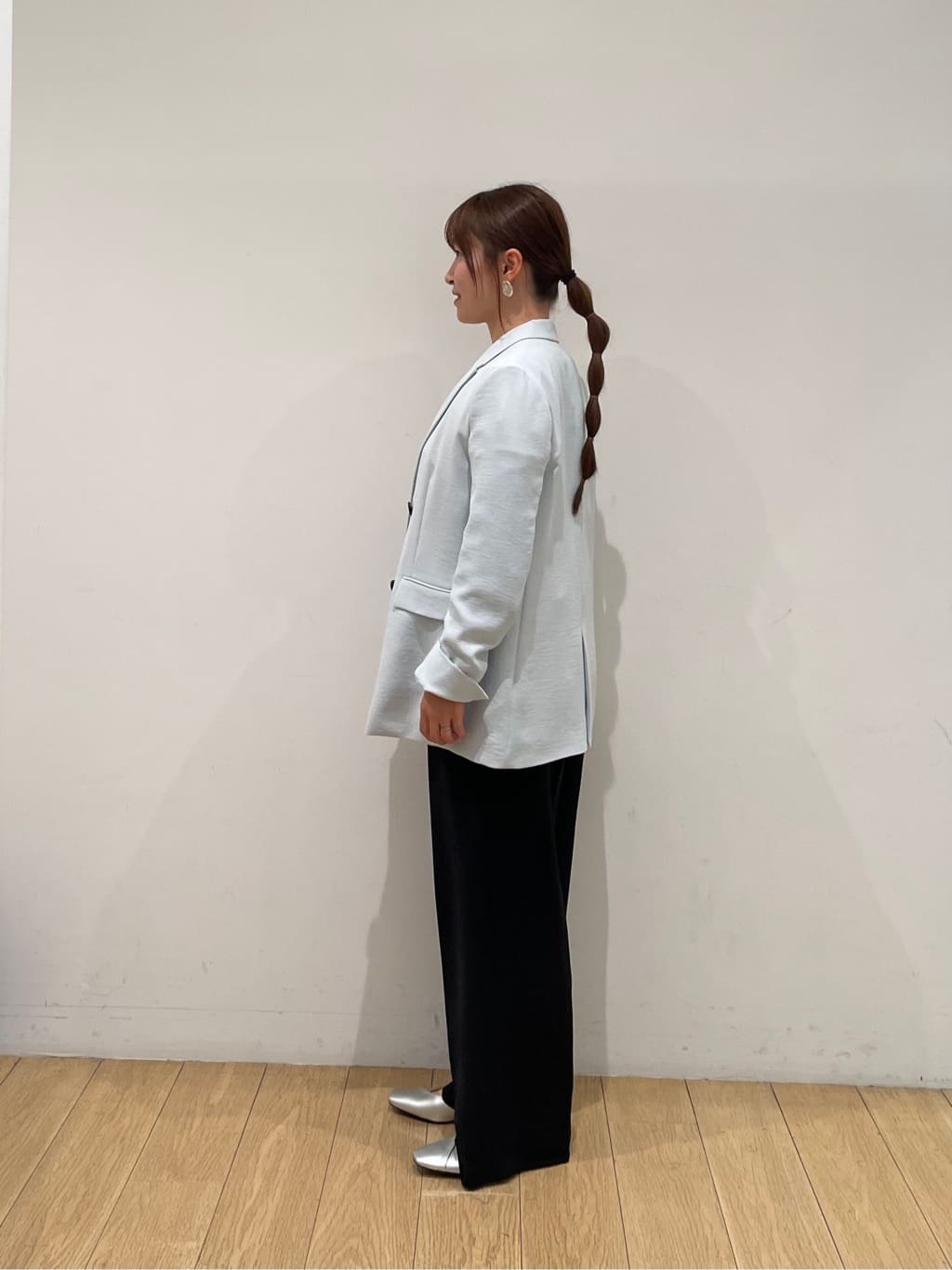 maiさんの「INDIVI｜◆【着る日傘/遮熱/UVケア】ダブルジャケット」を使ったコーディネート