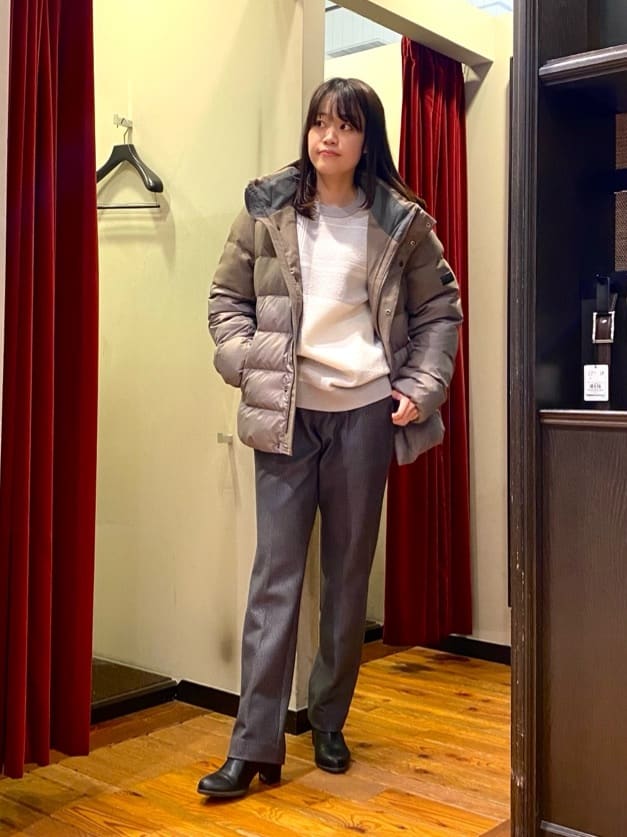 かわぴーさんの「TAKEO KIKUCHI｜【DOWN FABRIC】ダウンファブリック ドレスパンツ / セットアップ対応」を使ったコーディネート