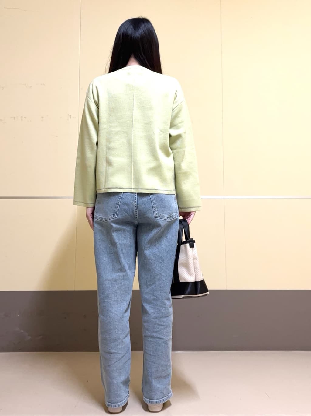 あきさんの「OPAQUE.CLIP｜◆ラメシアーラインニット【洗濯機洗い可】」を使ったコーディネート