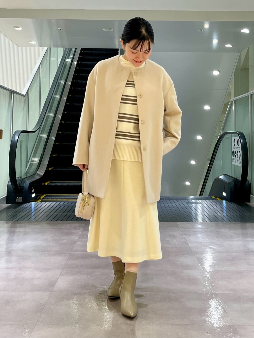 ちりんさんの「UNTITLED｜◆【洗える/体型カバー】コットンウールプルオーバーニット」を使ったコーディネート