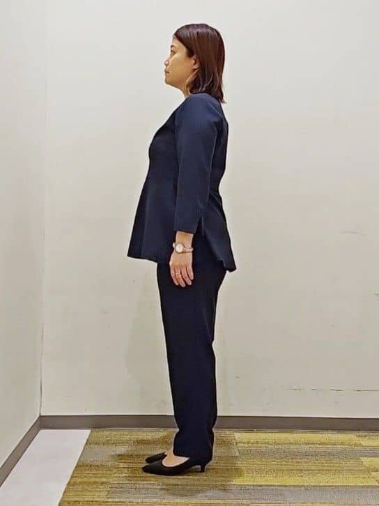 okayuさんの「THE SHOP TK｜◆【ONOFF活躍/セレモニー/通勤】杢調カルゼペプラムブラウス/洗える」を使ったコーディネート