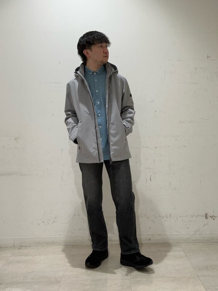 コウノ モトヤさんの「TAKEO KIKUCHI｜【モンスターストレッチ】日本製 ウォッシュド デニムパンツ」を使ったコーディネート