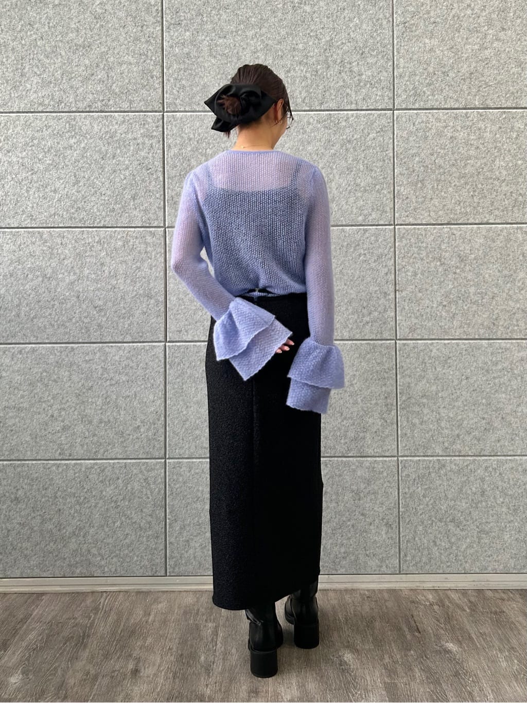 harunaさんの「CODE A｜lame skirt」を使ったコーディネート