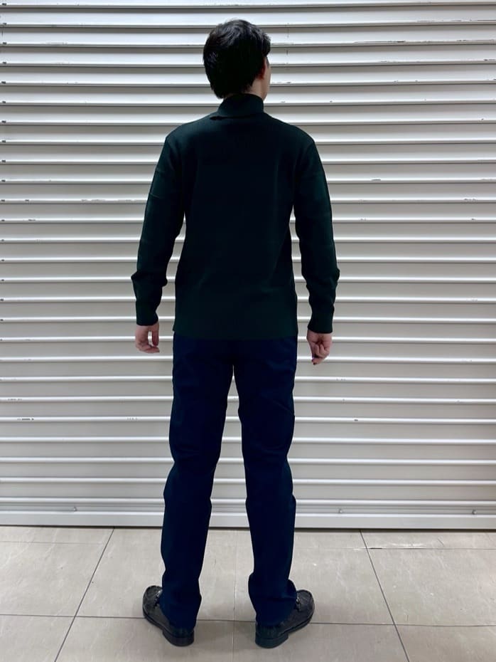 イッシーさんの「TAKEO KIKUCHI｜【オフィスカジュアル対応】ドレス チノパンツ」を使ったコーディネート