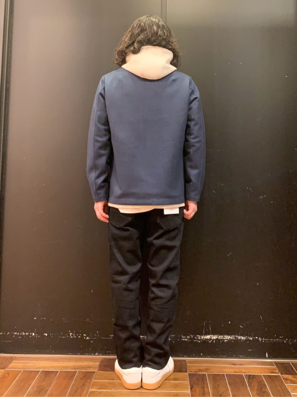 木村剛さんの「TAKEO KIKUCHI｜【DOWN FABRIC】ダウンファブリック スタンドカラーブルゾン」を使ったコーディネート