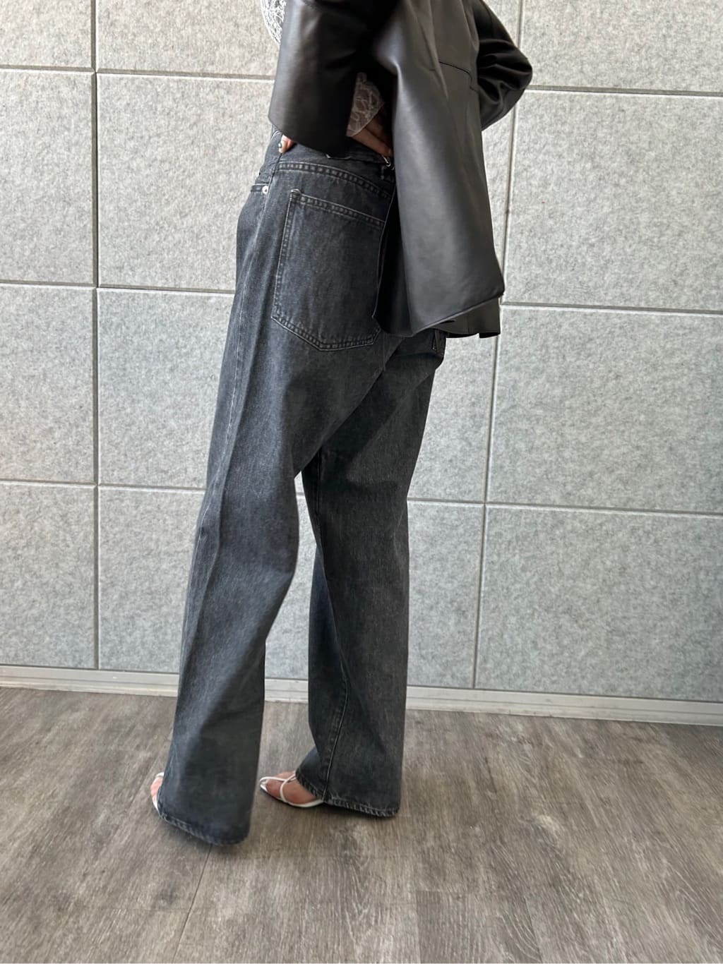 harunaさんの「CODE A｜tony bianco｜FAST HEELS」を使ったコーディネート