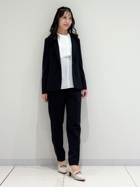 kayoさんの「INDIVI｜【洗える／UVケア／スーツ】ストレッチテーラードカラージャケット」を使ったコーディネート
