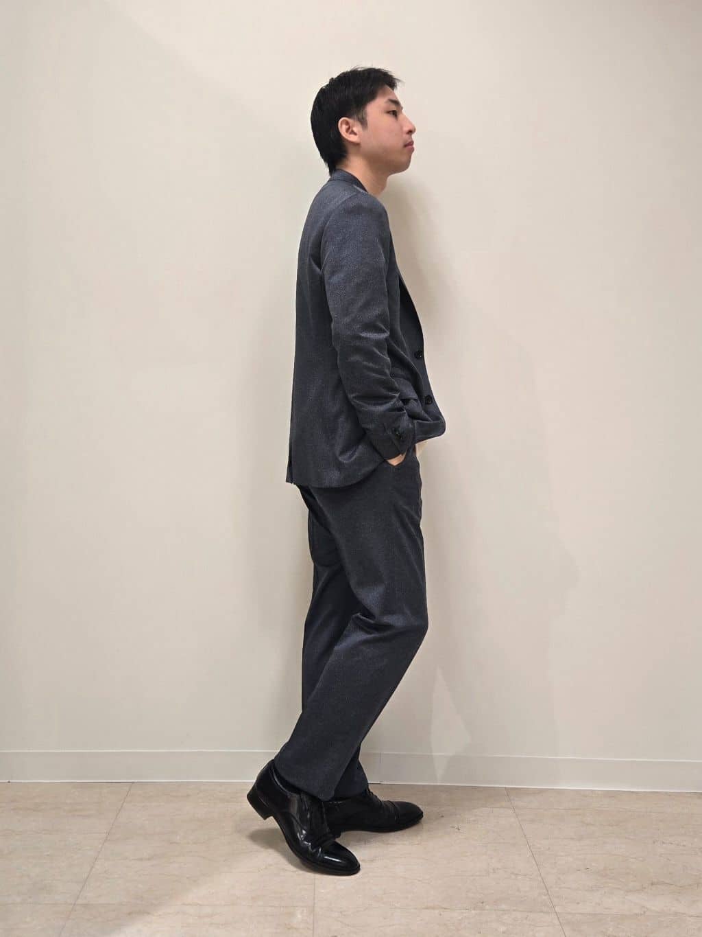 白木駆さんの「TAKEO KIKUCHI｜ストレートチップシューズ[ メンズ ビジネス シューズ 結婚式 ]」を使ったコーディネート