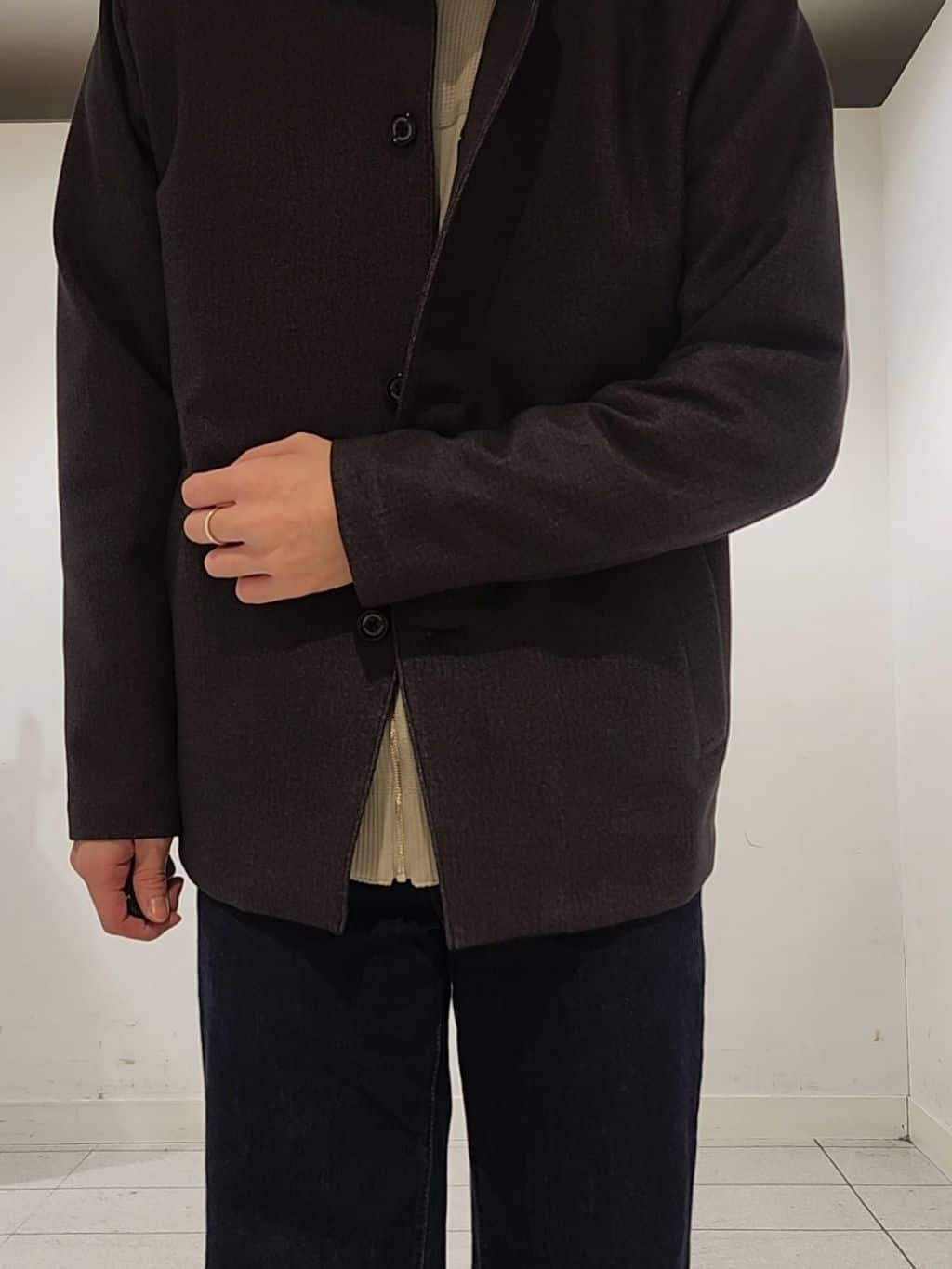 Maedaさんの「TAKEO KIKUCHI｜【DOWN FABRIC】ダウンファブリック スタンドカラーブルゾン」を使ったコーディネート