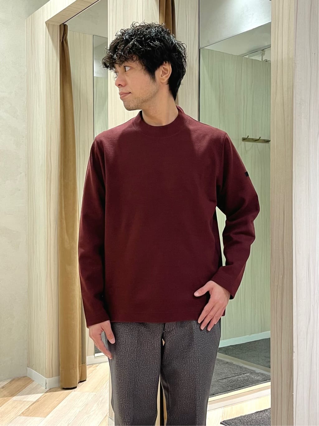 URAさんの「TAKEO KIKUCHI｜【DOWN FABRIC】ダウンファブリック スタンドカラーブルゾン」を使ったコーディネート