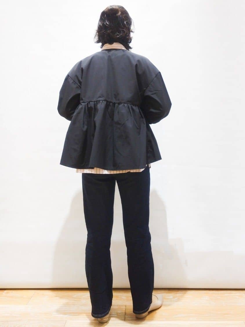 ぽんさんの「OPAQUE.CLIP｜◆撥水ノーカラーペプラムブルゾン【洗濯機洗い可／花粉対応】」を使ったコーディネート