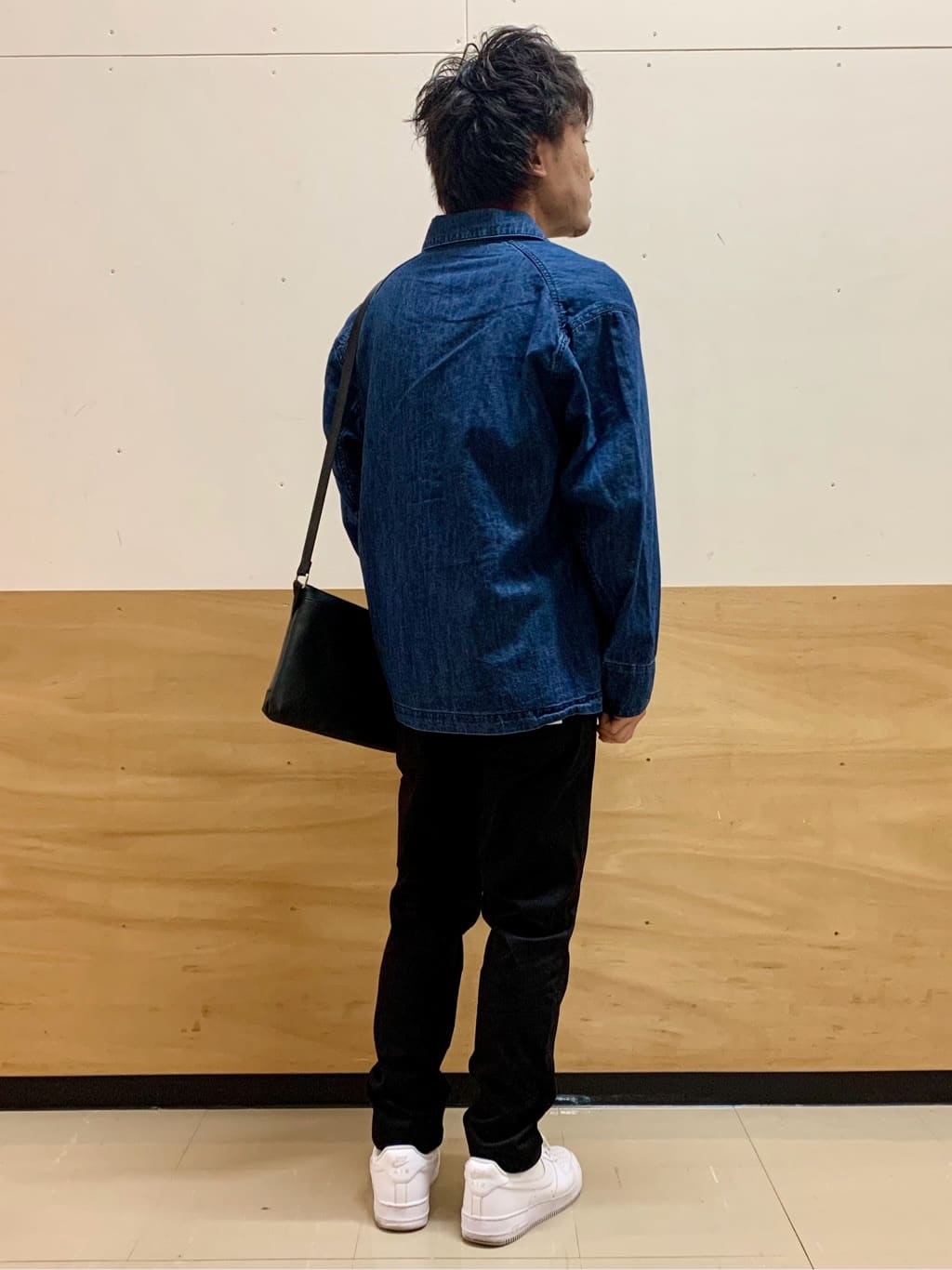 MATUさんの「THE SHOP TK｜サフィアーノミニサコッシュ」を使ったコーディネート