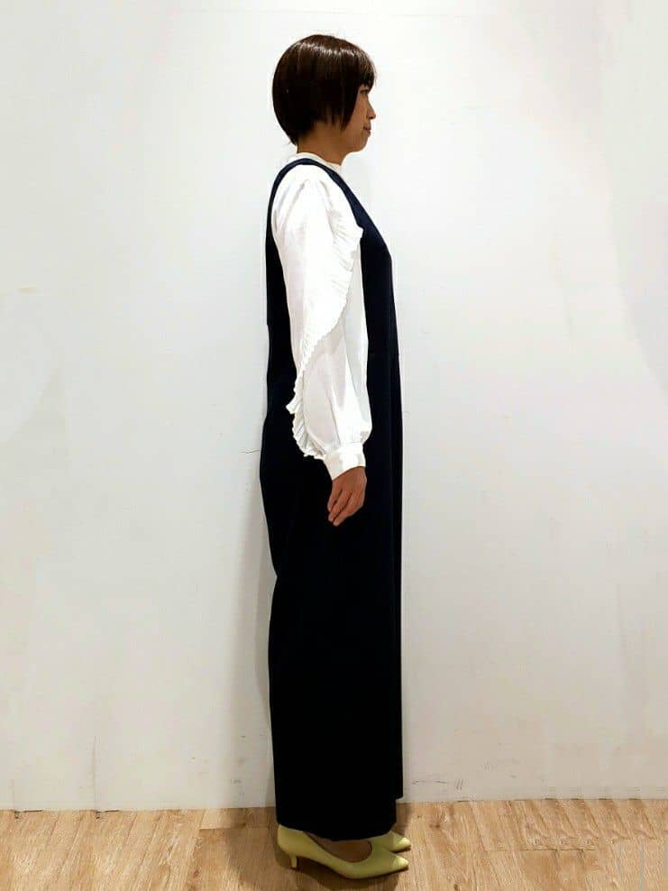 SHIMAKOさんの「OPAQUE.CLIP｜◆Vネックオールインワン【洗濯機洗い可】」を使ったコーディネート